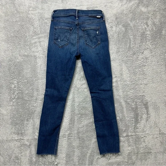 Mother The Dazzler Ankle Fray Mid Rise Distressed Jeans Size 25 Weekend Warrior - Picture 6 of 12
